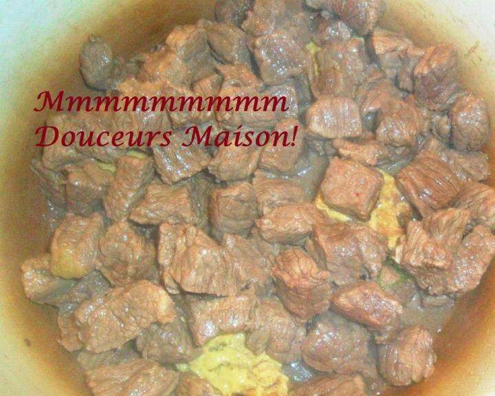 557876_567269669952716_1274422963_n