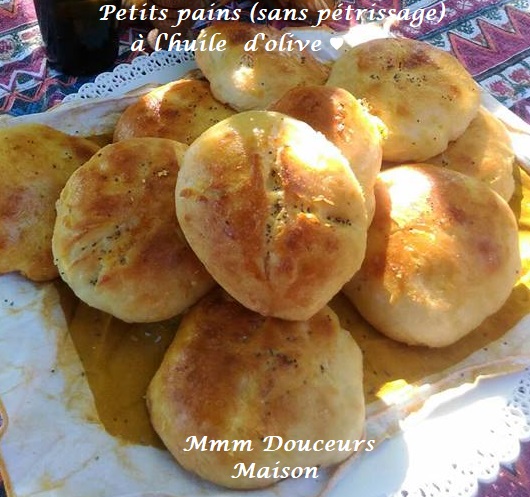 petits pains sans pétrissage à l'huile d'olive 3
